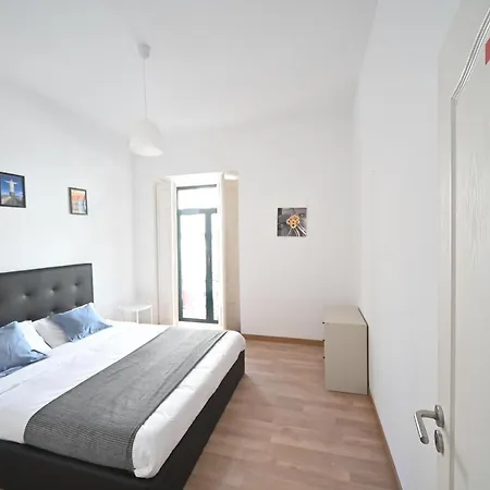 אכסניה 7 Requinte *