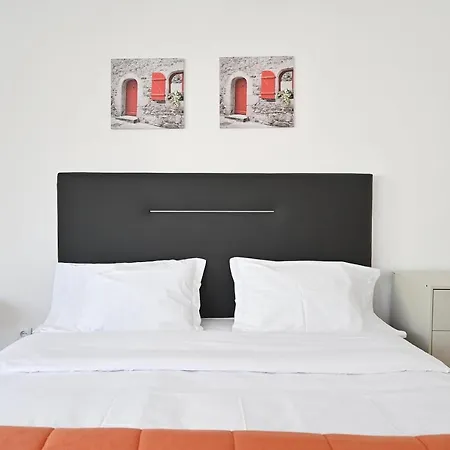 7 Requinte Hostal Lisboa