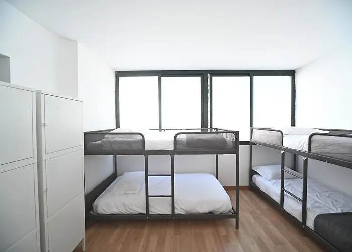 Vandrarhem 7 Requinte *